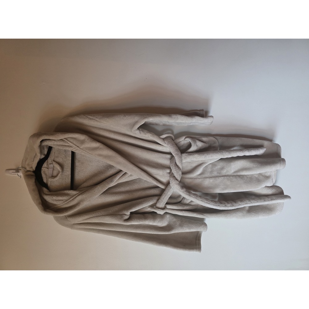 Summer & Rose Plush Hooded Robe